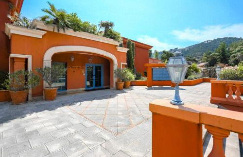 French Riviera 1 bedroom on the beach facing Cannes - Foto 15