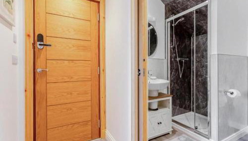 Family - Central - Parking - Wifi - Sleeps 3 - Foto 4, Shower