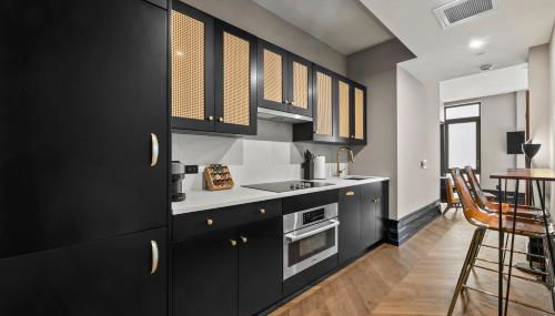 Freeman 901 by Rove Travel - Studio with Shared Amenities - Foto 2, stove