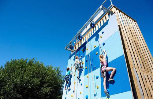 Elite Retreat Blackpool - Photo 34