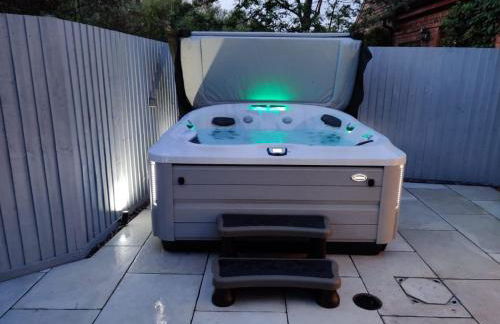 The Cowshed - Luxury Barn with Hot Tub - Foto 6