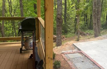 The Onyx - Walk to Falls, Hot Tub, Resort Access, Luxe Approved - Foto 77
