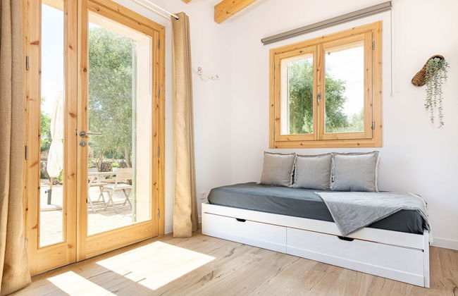 Aesthetic Farmhouse in Nature - Photo 7