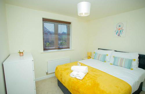 Lake View Apartment - Photo 14