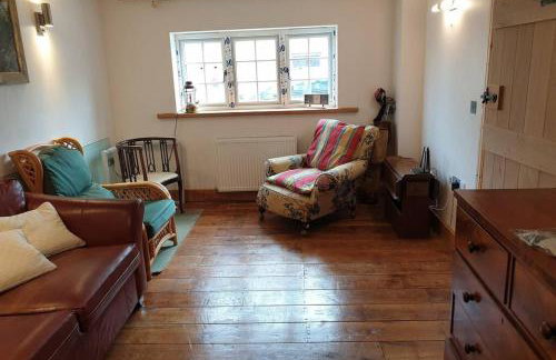 Traditional coach house in rural private estate. - Foto 10