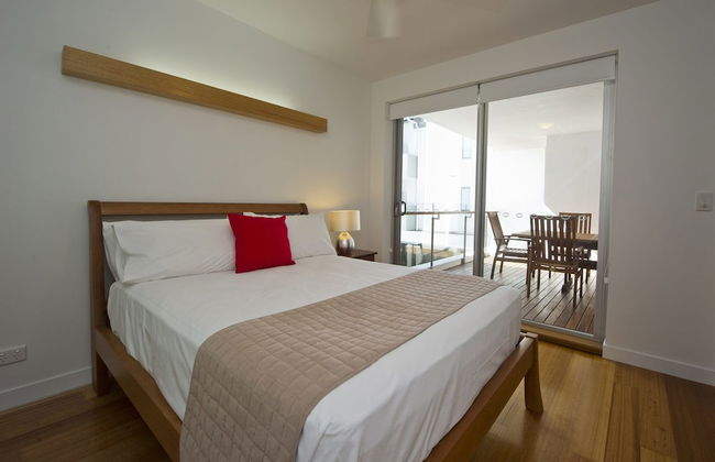 Maggies Beachfront Apt. 4 - Photo 3