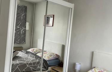 Appartement de 80m2 aux portes de Lyon avec ascenseur, balcon, parking - Foto 5