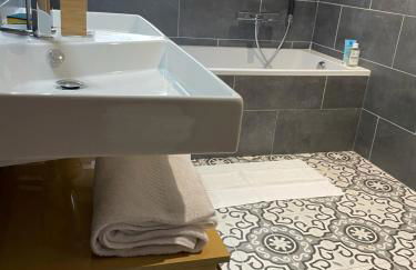 Villa bellevue, neuve, 6 pax, pisc. chauffée - Foto 24