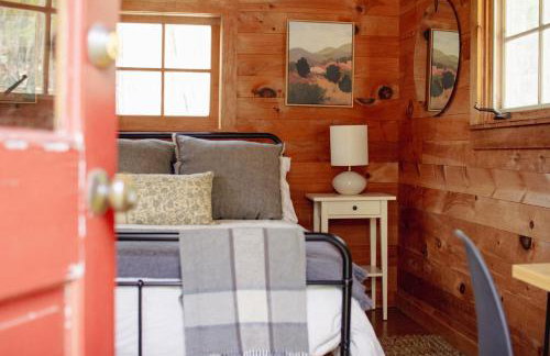Fire Pit, Private & Stylish Birdsong Schoolhouse - Foto 31