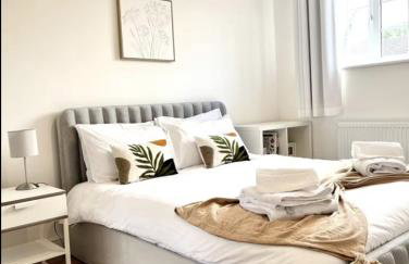 Turquoise Tranquil- 3 Bed House - Photo 4