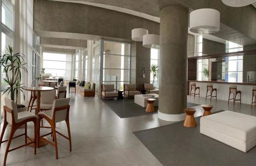 OCEAN FRONT UNLIMITED COM VISTA MAR - Wi-FI, Piscina Borda infinita Aquecida de frente ao Mar, Jacuzzi, Saunas e Academia - Photo 18