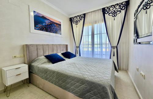 VILLA GADEA Luxury Penthouse - Photo 29