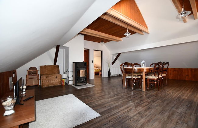 Chalupa Míša - Foto 6