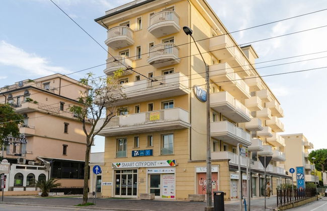 Cozy Apartment in Rimini Italy near Beach - Photo 1