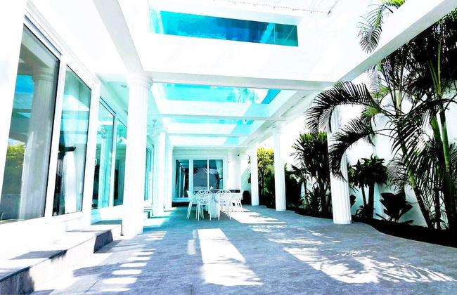 STARLAND Luxury Pool Villa Pattaya 8 Bedrooms - Foto 32