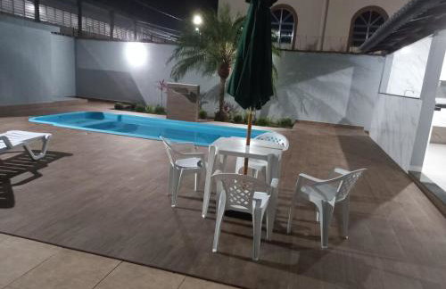 Bertioga - Casa para temporada com piscina, acomoda até 15 pessoas - Photo 8
