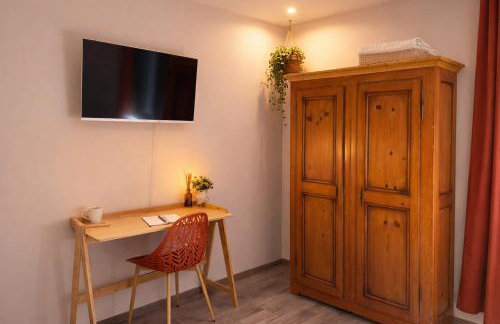 Spa & piscine, séjour cosy et détente famille-amis - Photo 4