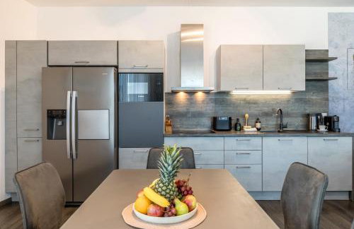 The Island Home - Korkya Luxury Apartments - free garage parking - Foto 62