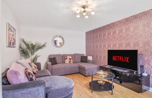 4Bed 3 Bath Home I Sleeps 7-9 I Family & Contractors I Parking - Foto 22