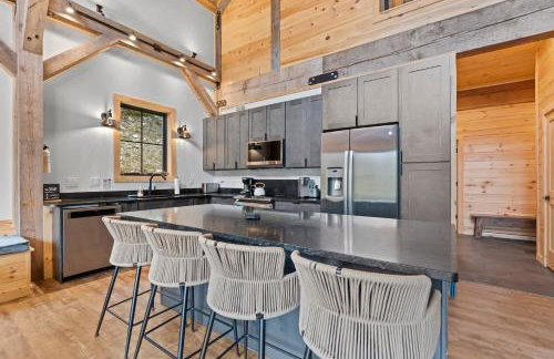 Mountain Views, Hot Tub, Trails, Waterfront - Foto 5