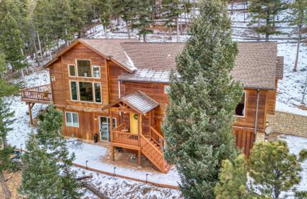 BEST VIEWS! Luxury Mountain Home - Saltwater HotTub, Firepit, BBQ- Close to SKI, Red Rocks - Foto 1