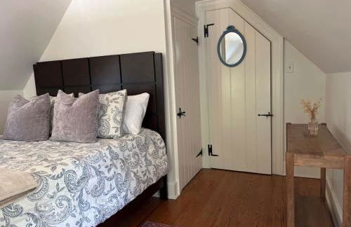 Vaux Hall Manor - 5BR Historic Farmhouse on Bay - Foto 37