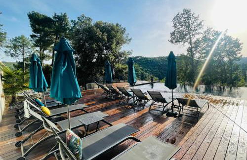 "Les Hauts du Marquet" - Meublé de tourisme 5 Etoiles - Gîte de groupe 15 Personnes en Cévennes - Piscine à débordement - Balnéo - Sauna - Nature - Foto 8