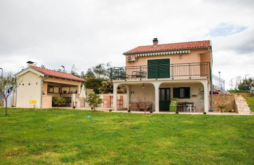 Kuća za odmor Komarica - Foto 1