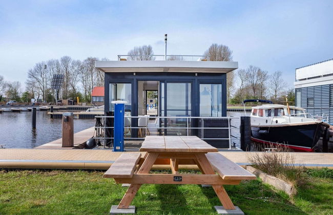 Houseboat Sneekermeer With Garden and Views - Foto 29