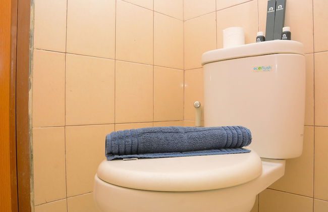 Comfort and Modern Studio Tifolia Apartment - Photo 10