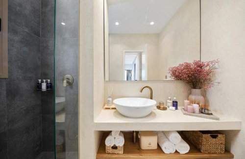 Sun n Salt Private Villas - Foto 53