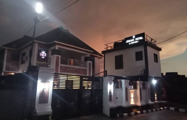 JenAir Hotels and Apartment - Foto 1