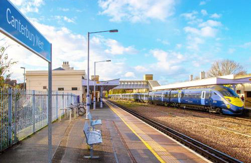 City Centre Luxury House - Garden Oasis, Kingsize beds - Foto 19