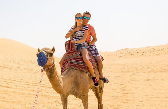 Safari premium por las dunas rojas de Dubái con cena de barbacoa - Foto 5