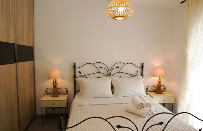 Pithos Apartments - Photo 24