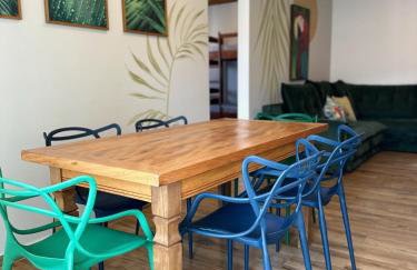 Alto Padrão 2 Qts 2 Wc Piscina Wifi-SmartTV e AR - Foto 3