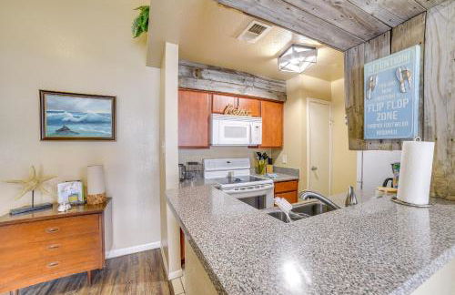 Bay View, Pool Access Romantic Galveston Retreat! - Foto 10