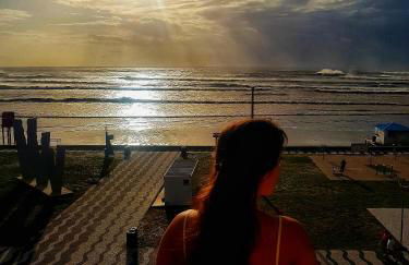 Incrível Sacada à Beira Mar APTO 3Q - Foto 11