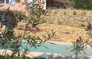 Hauteurs de Toulon : Charmant studio piscine - Foto 1