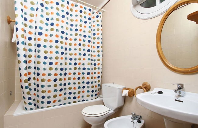 Fantastic Villa With Private Swimming Pool, Garage, Bbq, Patio, Wifi and the sea - Foto 12