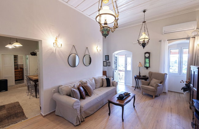 Marcora Historic Mansion - Photo 32