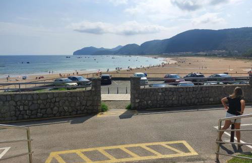 Primera línea de playa centro - Photo 1