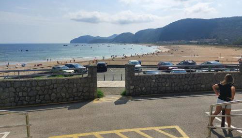 Primera línea de playa centro - Photo 1