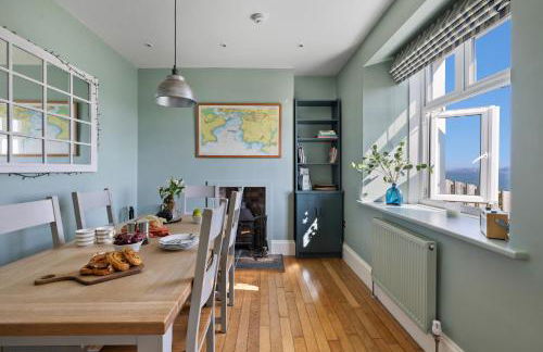 1 The Old Signal House, Penlee Point - Amazing views - Woodburner - Wi-Fi - Photo 10