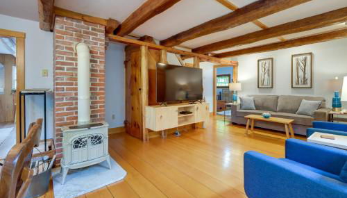 2 Mi to Beach! Cape Cod Family Retreat with Deck - Foto 3