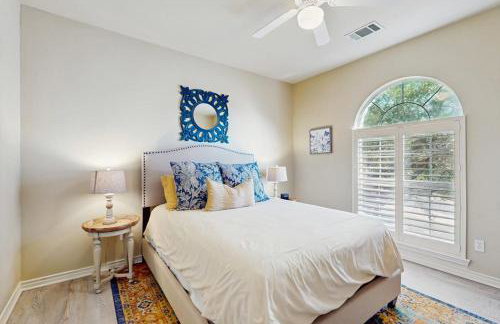 Sacred Vista | Opulent Hill Country Gem | Amazing Patio & Great View - Photo 16