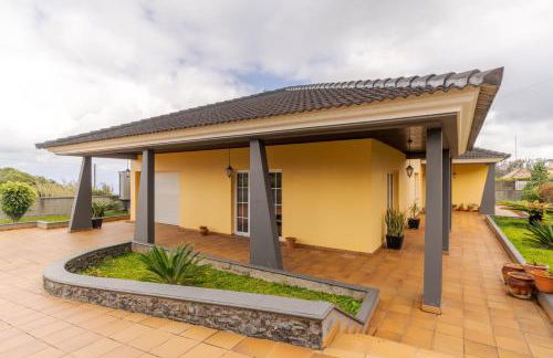 Porto Moniz Yellow House - Foto 44