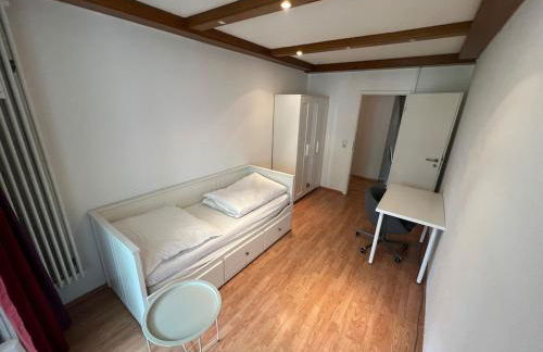 Schöne Maisonette 4 Zimmer mit Garten - Foto 12