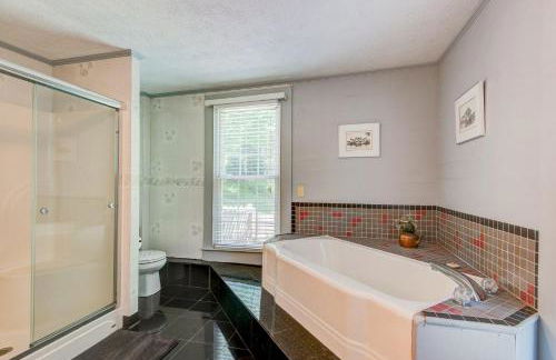 Historic McGuire House - Foto 29