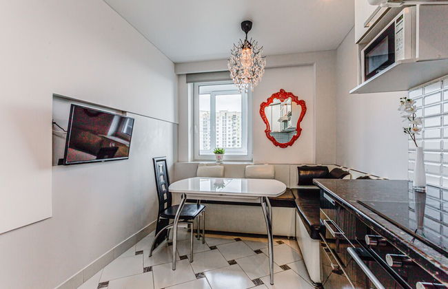 Inndays Apartment on Yasenevo - Photo 6